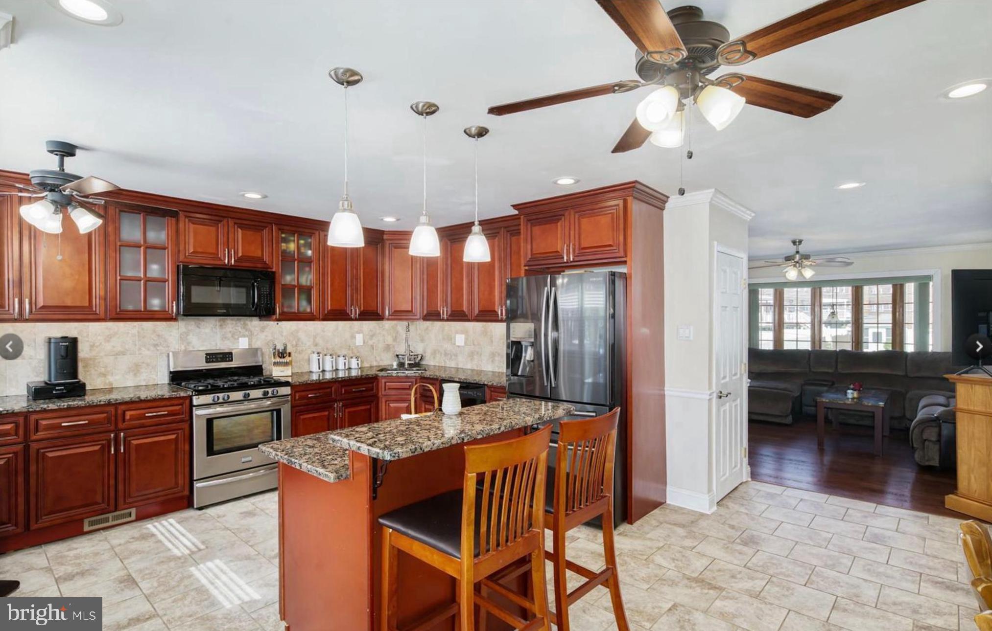 3302 Belgreen Road Philadelphia, PA 19154 - Photo 2 of 4