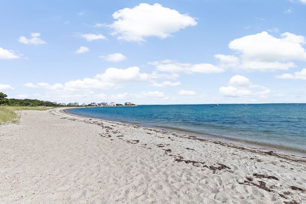 11 Bay Road Mattapoisett, MA 02739 - Photo 34 of 36