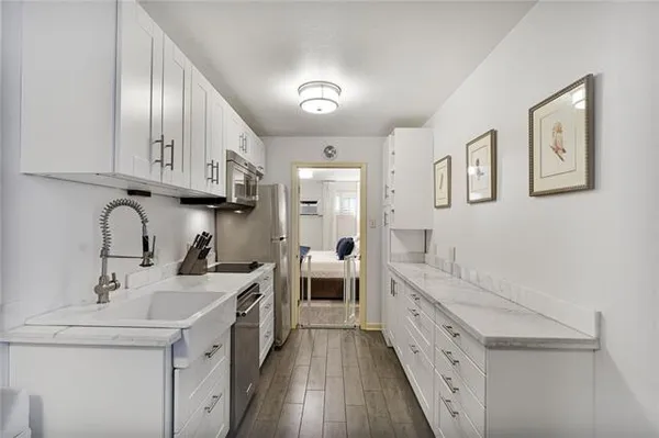 $180,000 | 816 Nashville Avenue, Unit E, New Orleans, LA 70115