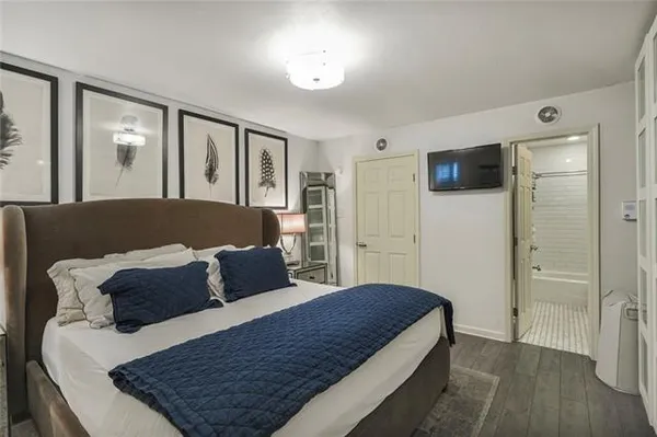 $180,000 | 816 Nashville Avenue, Unit E, New Orleans, LA 70115