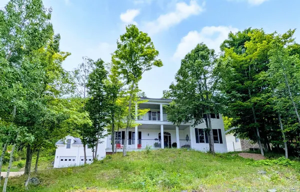 $845,000 | 545 Blemhuber Avenue, Marquette, MI 49855