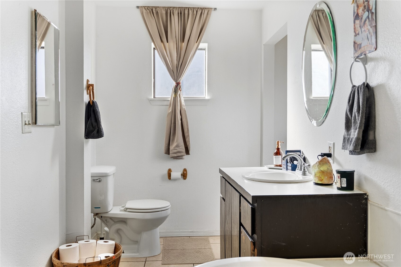 330 Edmonds Street Omak, WA 98841 - Photo 22 of 37