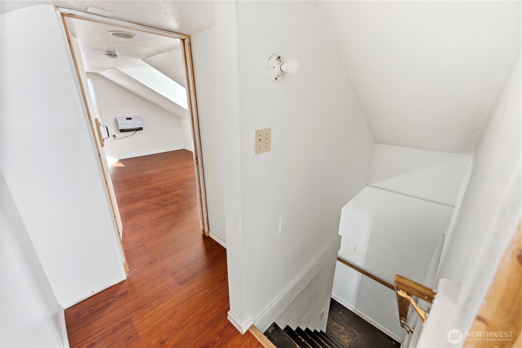 330 Edmonds Street Omak, WA 98841 - Photo 32 of 37