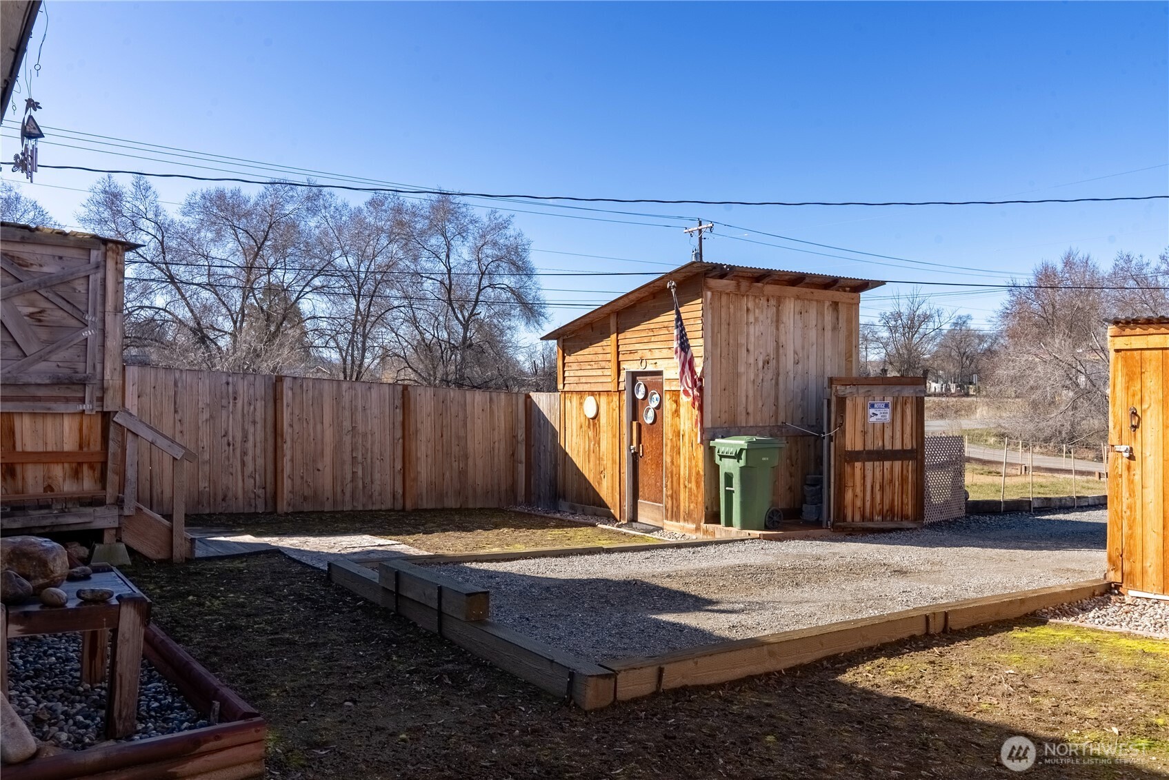 330 Edmonds Street Omak, WA 98841 - Photo 8 of 37