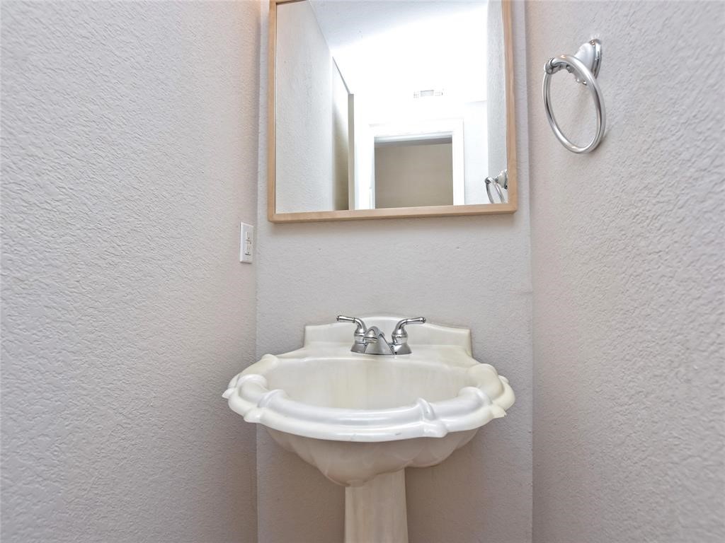 3426 Flowstone Lane Round Rock, TX 78681 - Photo 24 of 30