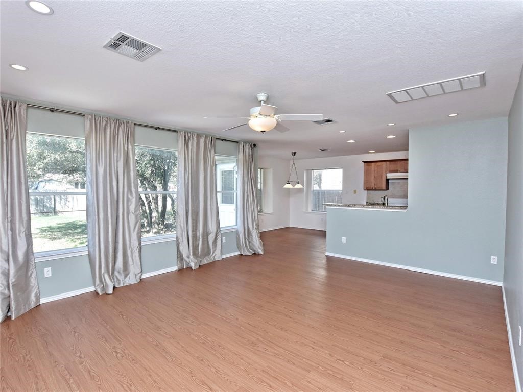 3426 Flowstone Lane Round Rock, TX 78681 - Photo 5 of 30