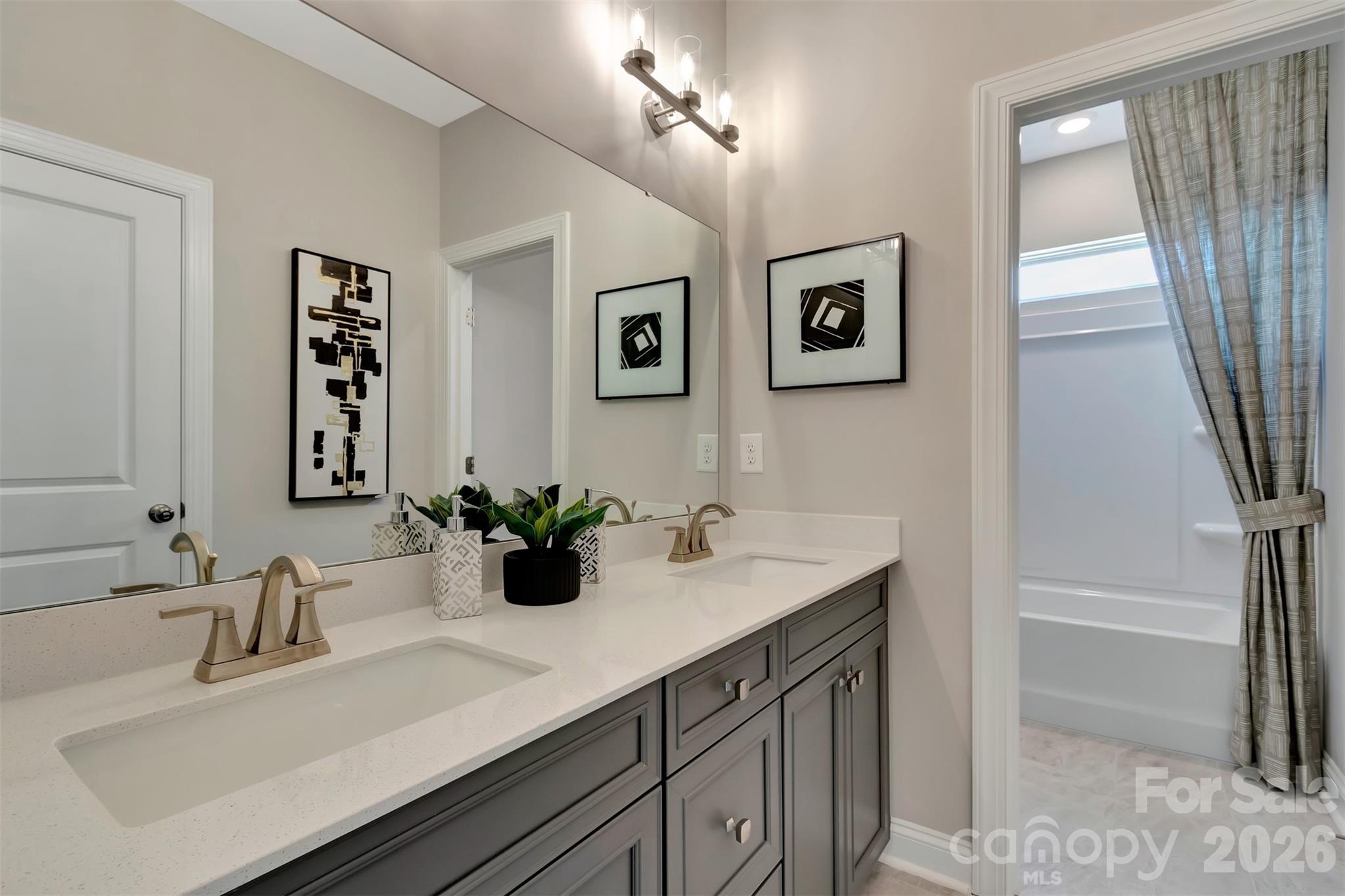 11200 Lochmere Road Charlotte, NC 28278 - Photo 33 of 43