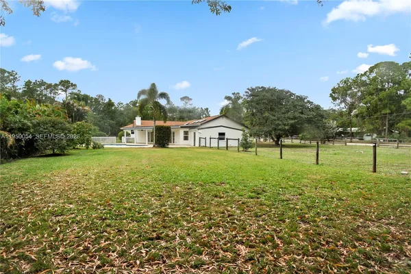 $6,000 | 12090 164th Court North, Unit MAINHOUSE, Jupiter, FL 33478