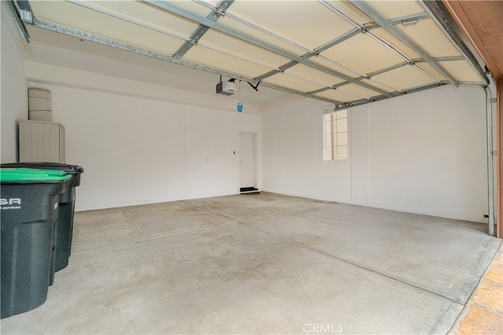 14 San Sovino Newport Coast, CA 92657 - Photo 35 of 44 a view of a garage