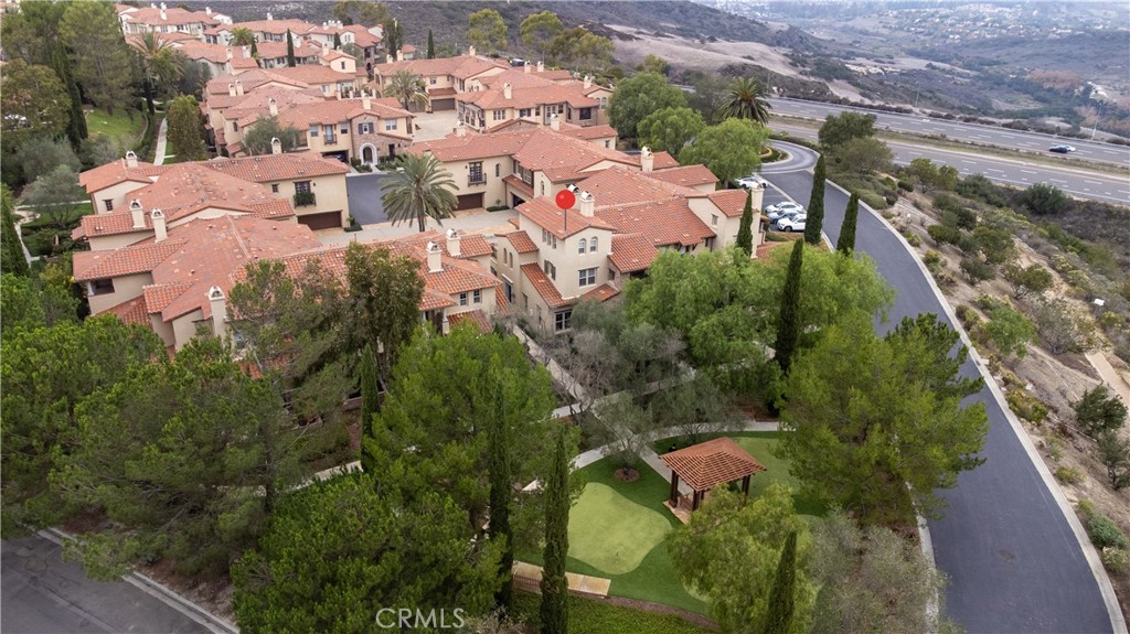 14 San Sovino Newport Coast, CA 92657 - Photo 40 of 44 an aerial view of residential houses with outdoor space