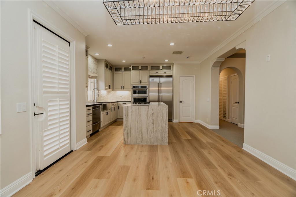 14 San Sovino Newport Coast, CA 92657 - Photo 6 of 44 a view of a kitchen with electric appliances