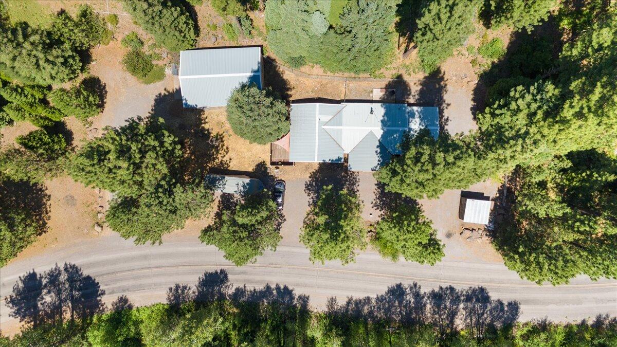26334 Rocky Point Road Klamath Falls, OR 97601 - Photo 20 of 25 23-DJI_20240715124601_0020_D