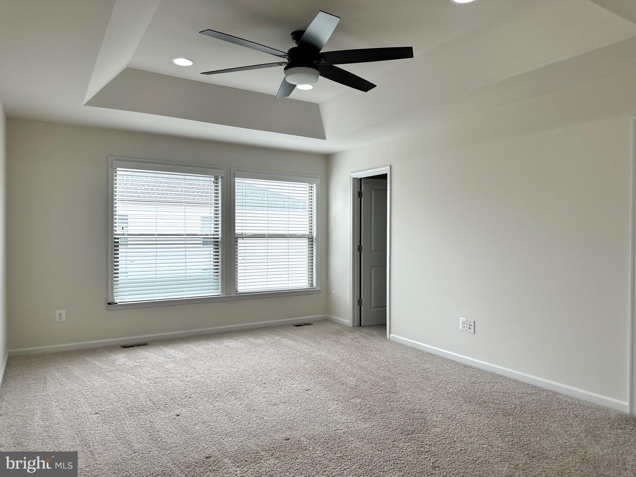 23451 Epperson Square Brambleton, VA 20148 - Photo 25 of 42 a view of an empty room and a window