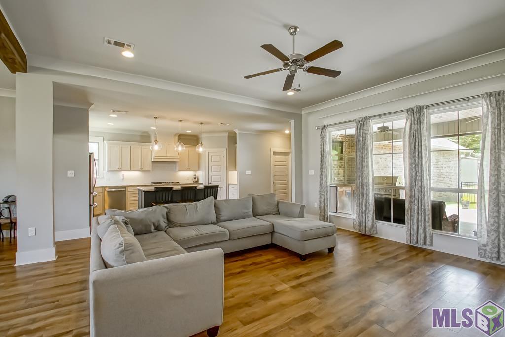 34951 Clinton Allen Road Denham Springs, LA 70706 - Photo 10 of 44