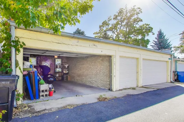 $349,900 | 3836 North Richmond Street, Unit 1N, Chicago, IL 60618