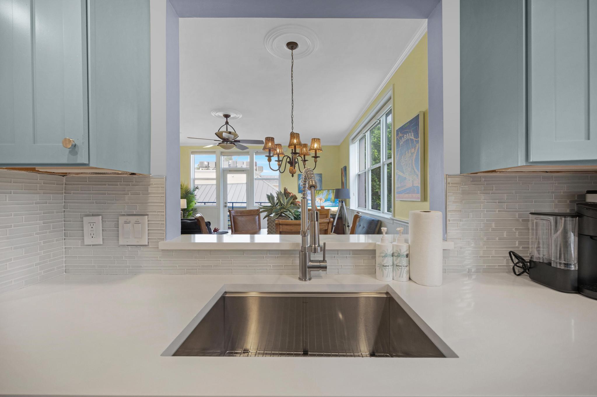 115 Front Street, Unit 301 Key West, FL 33040 - Photo 15 of 52 6V8A0151