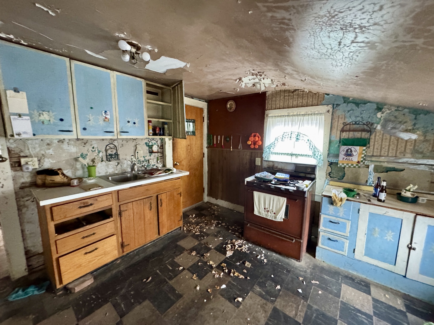 814 North 1st Street Princeton, IL 61356 - Photo 5 of 15