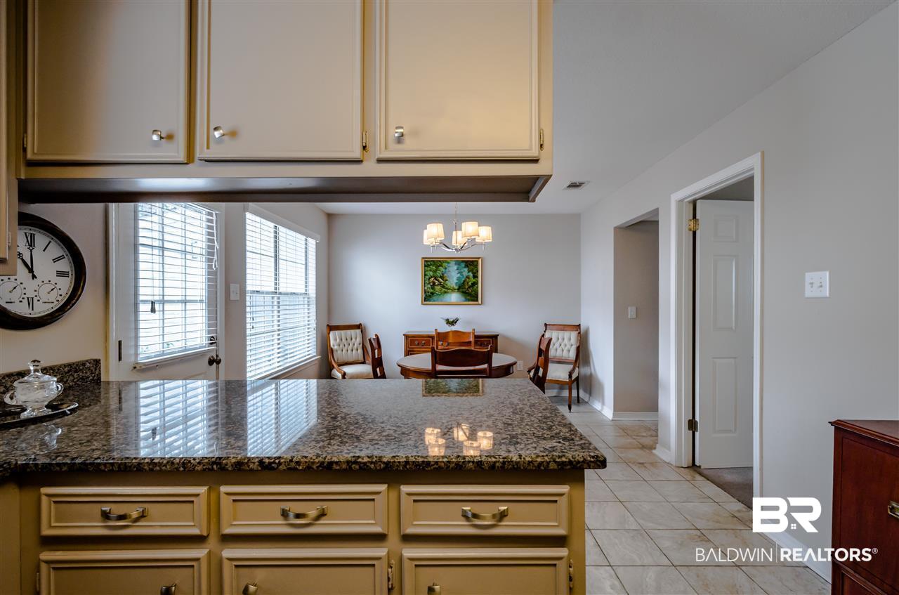 270 Hillcrest Road, Unit 803 Mobile, AL 36608 - Photo 8 of 23
