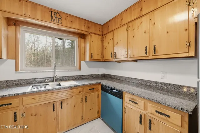 $485,000 | 7346 Tomotley Road, Maryville, TN 37801