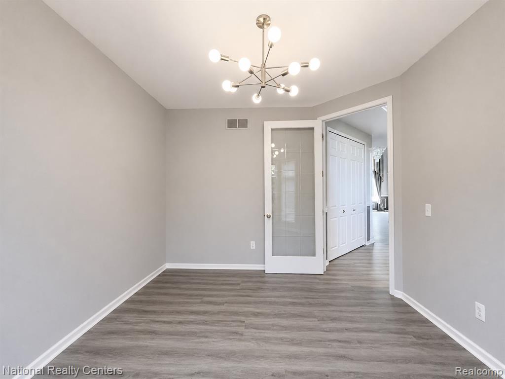 2056 Somerville Road Rochester Hills, MI 48307 - Photo 10 of 84
