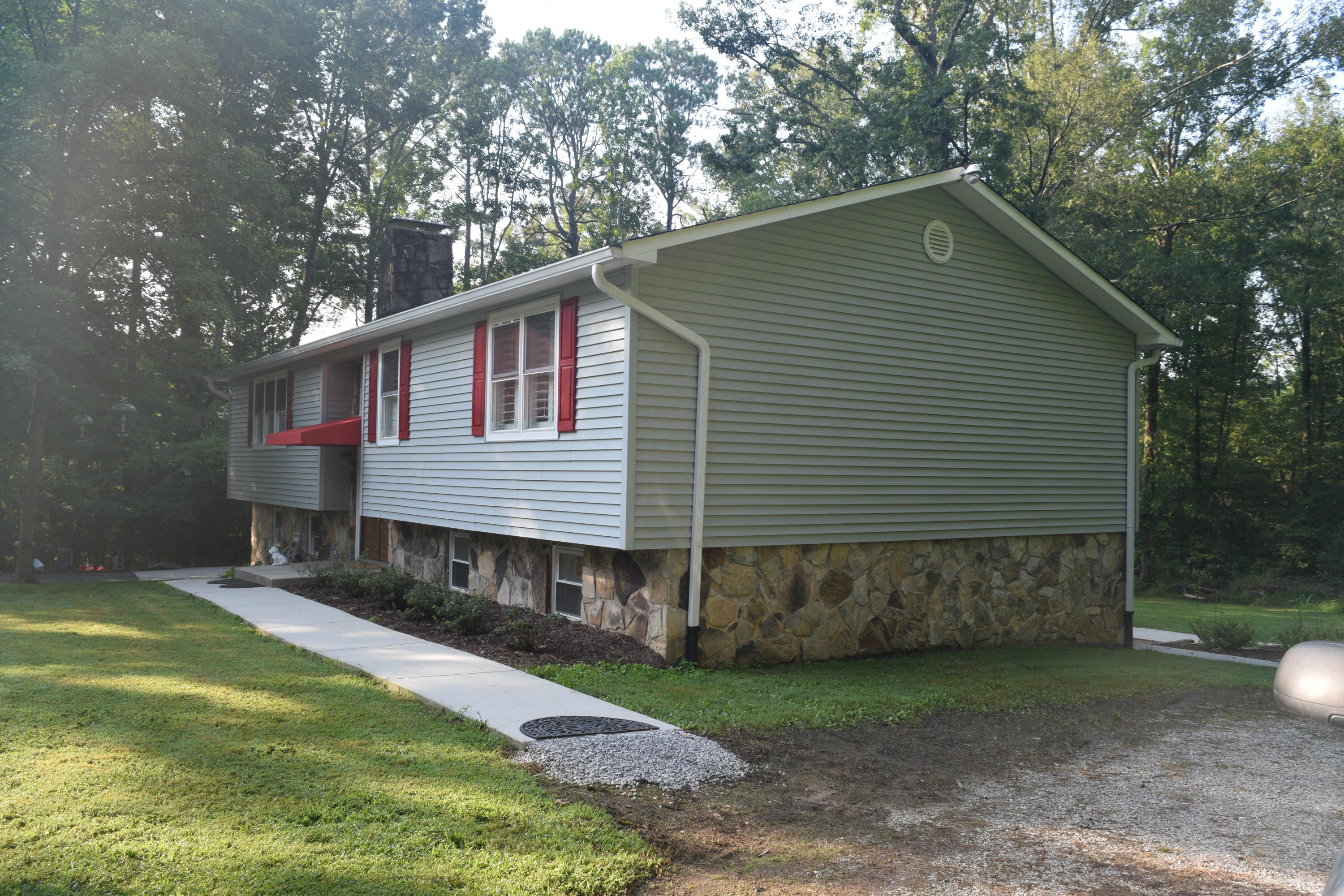 2411 Hensley Road Cleveland, TN 37312 - Photo 10 of 43 91A7603F-28FB-4061-A7B5-90AC6ECEEF35