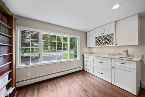 $949,000 | 296 Chapman Street, Canton, MA 02021