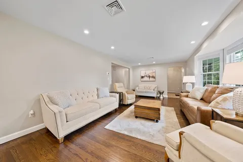 $949,000 | 296 Chapman Street, Canton, MA 02021