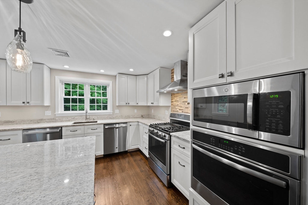 296 Chapman Street Canton, MA 02021 - Photo 7 of 42