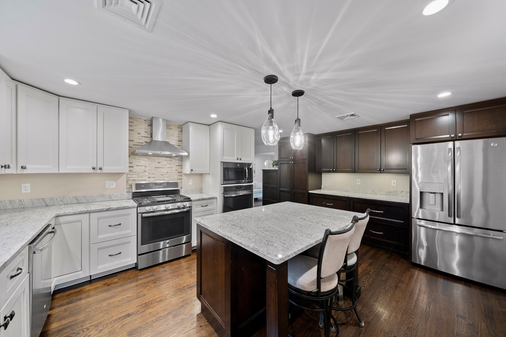 296 Chapman Street Canton, MA 02021 - Photo 9 of 42