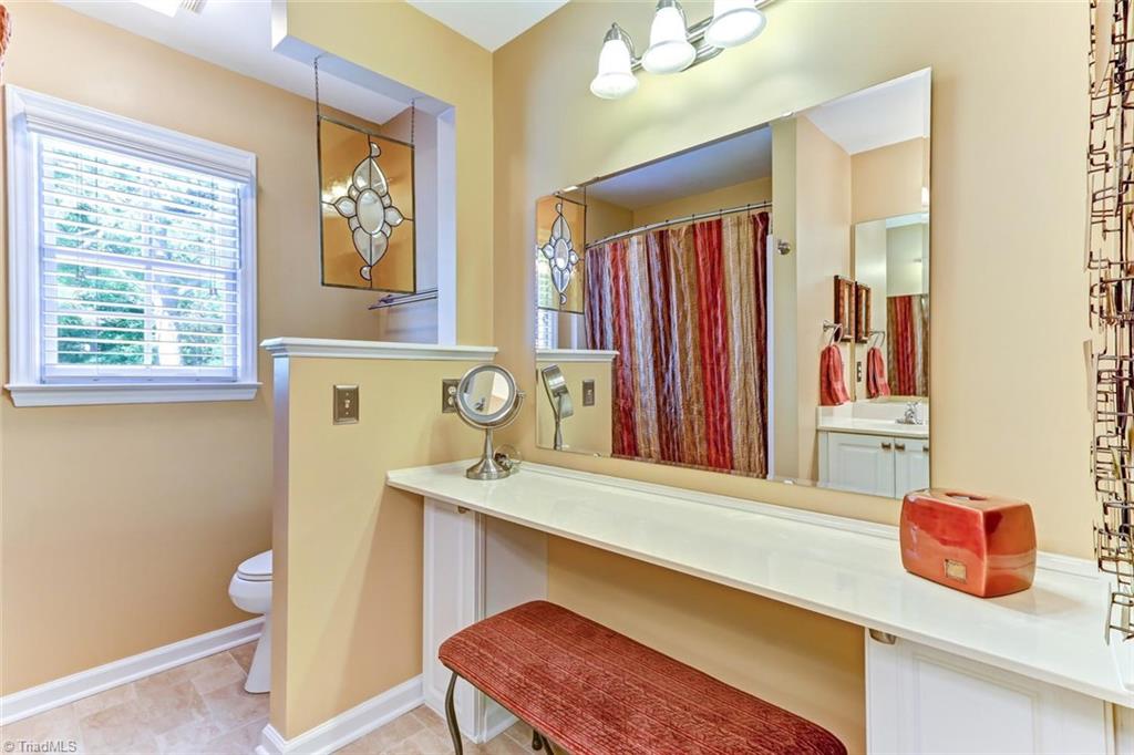 3800 Rockingham Road South Greensboro, NC 27407 - Photo 22 of 30 BATH