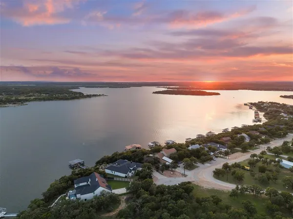$2,500,000 | 582 Oak Point Drive, May, TX 76857