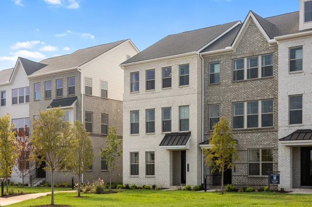 $495,000 | 2615 Wilkinson Pike, Unit 1306, Murfreesboro, TN 37129