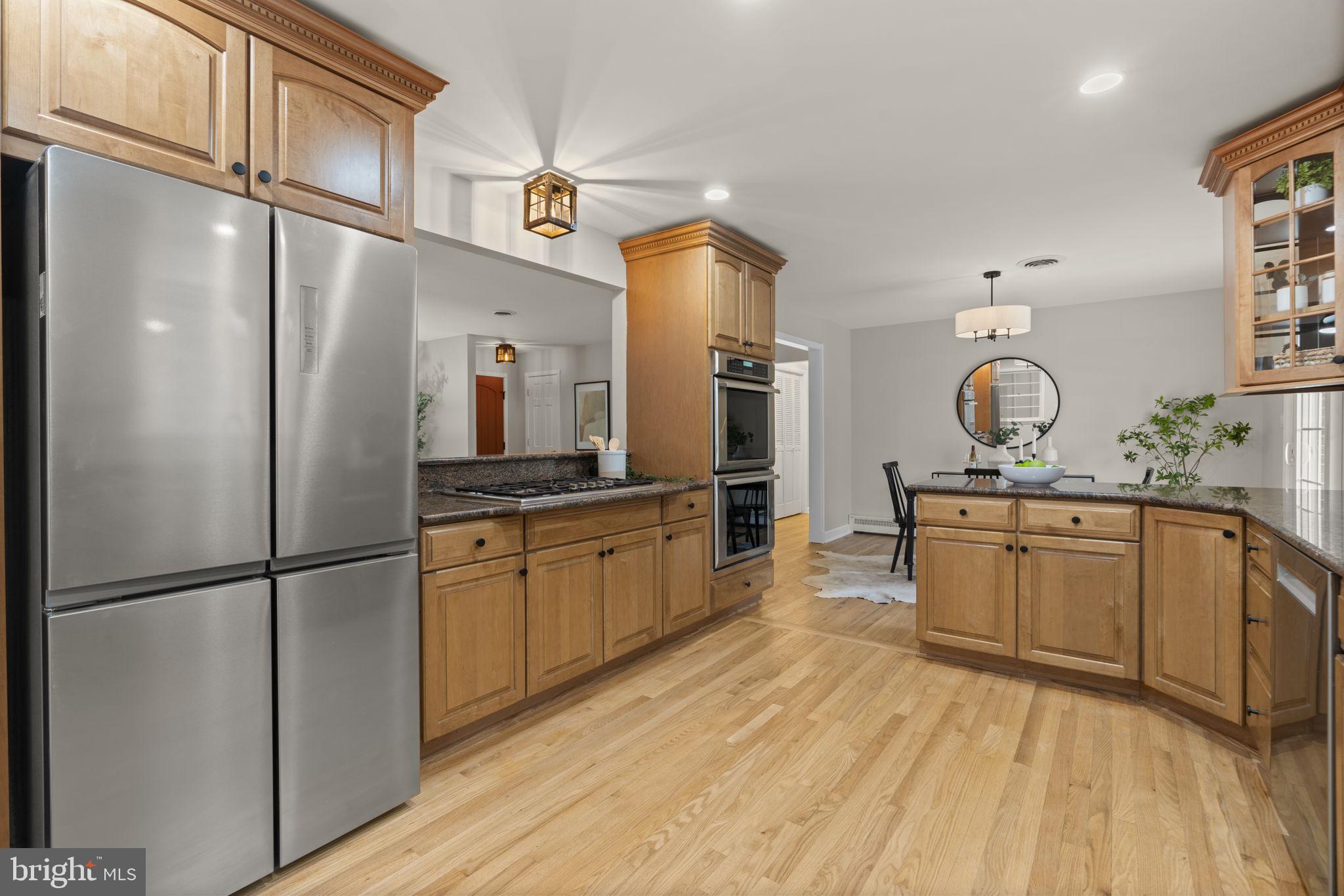 9122 Northfield Road Ellicott City, MD 21042 - Photo 11 of 60