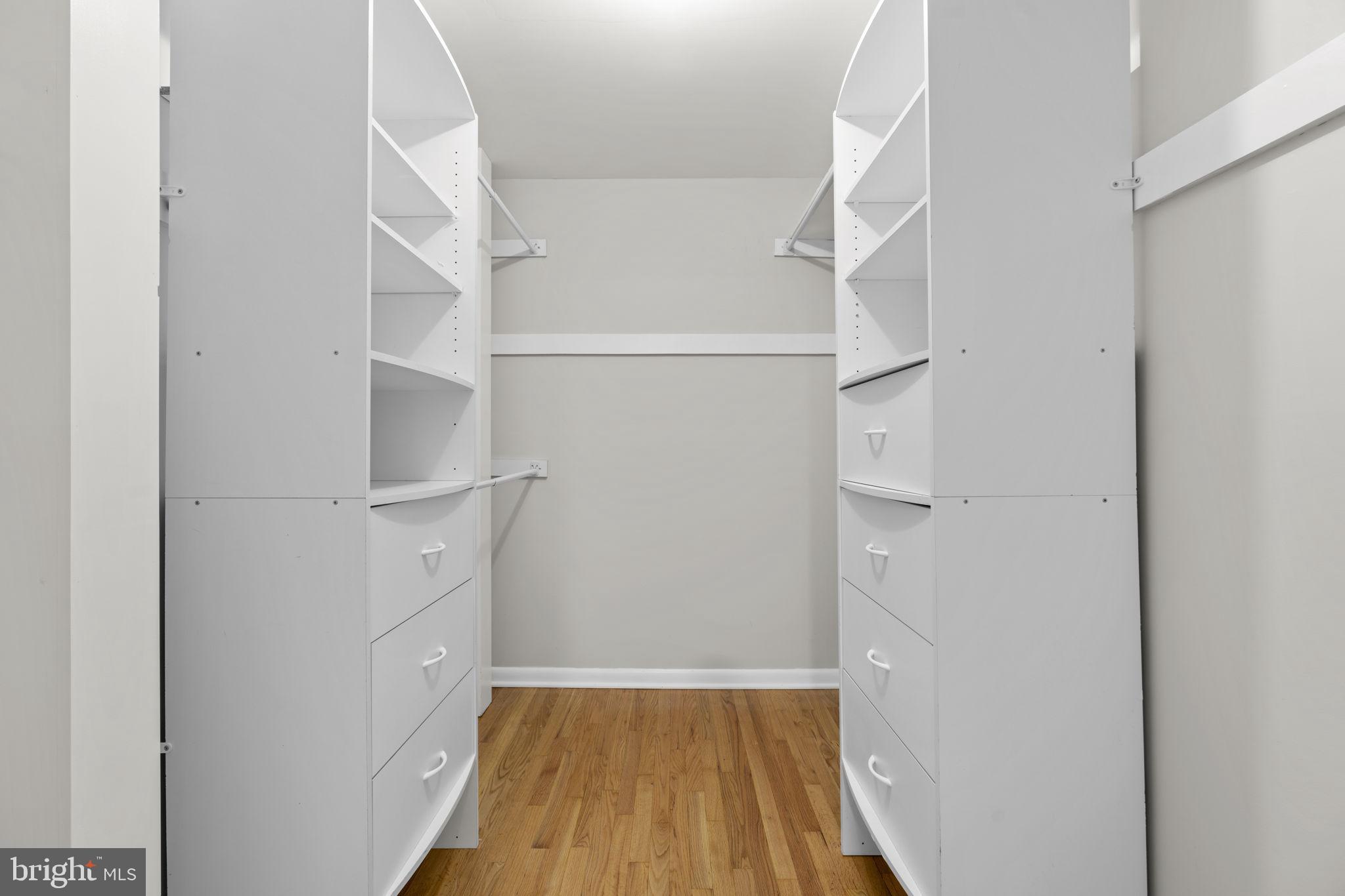 9122 Northfield Road Ellicott City, MD 21042 - Photo 24 of 60 Primary Walk-in Closet