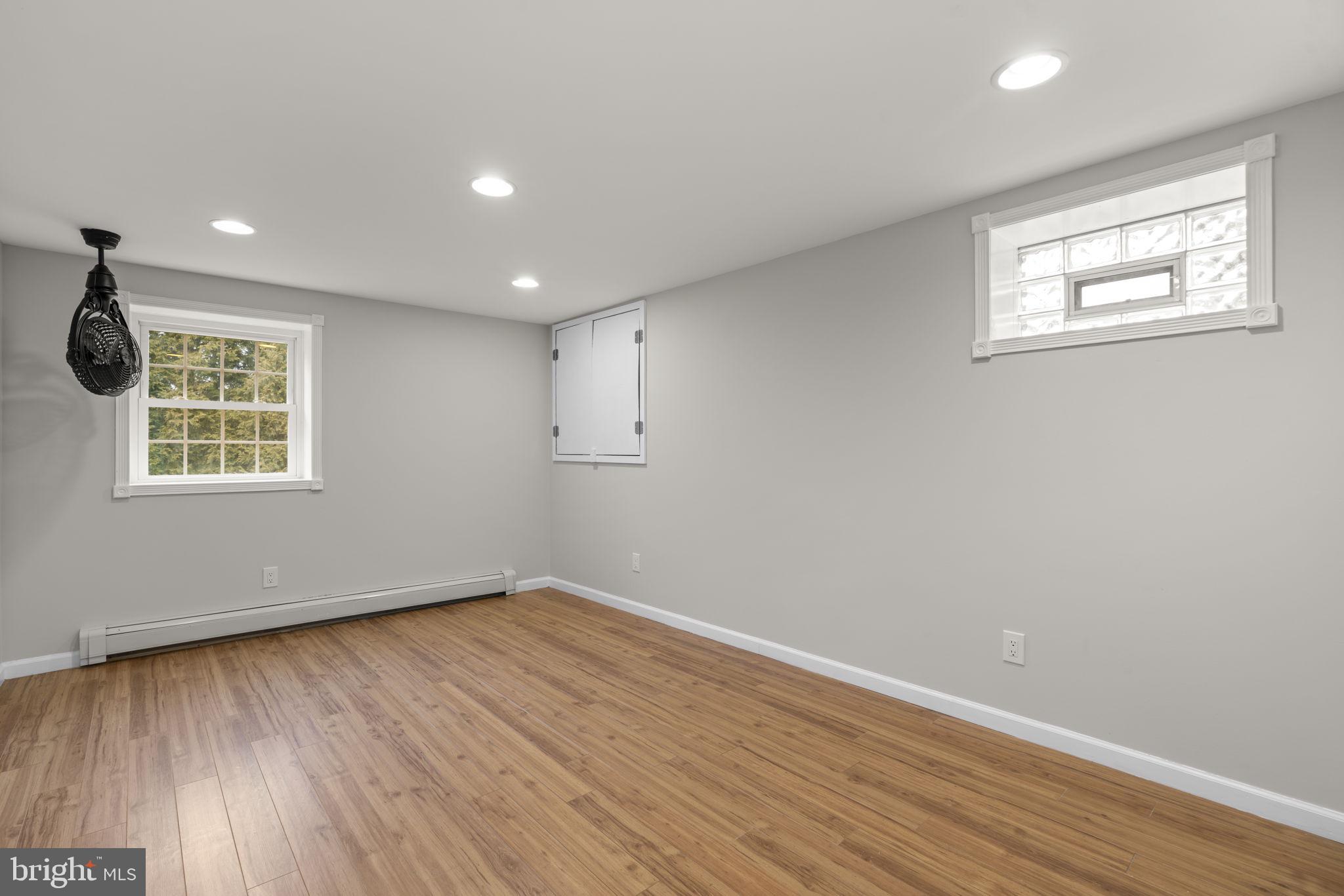 9122 Northfield Road Ellicott City, MD 21042 - Photo 44 of 60 Lower Level Bedroom 5