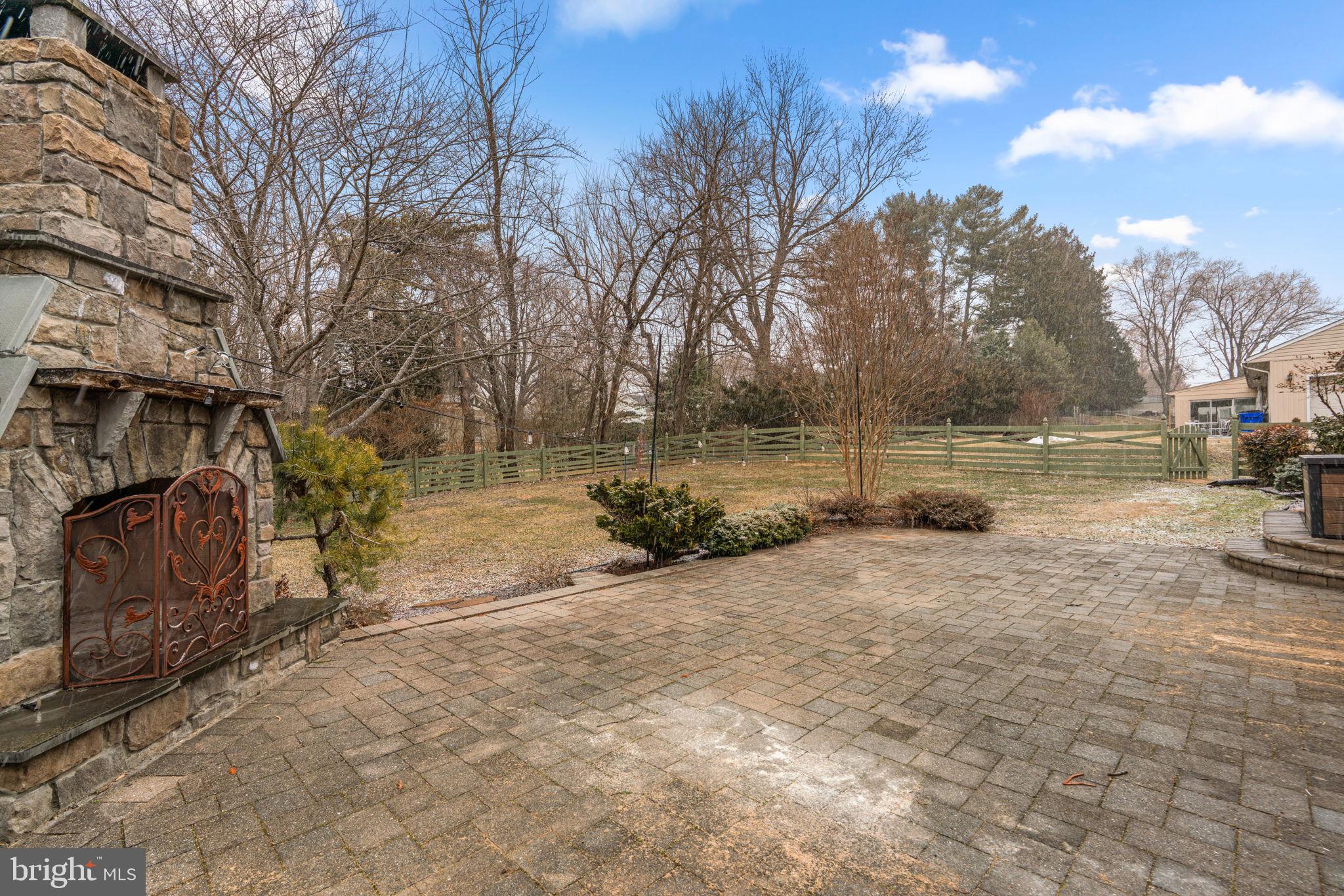 9122 Northfield Road Ellicott City, MD 21042 - Photo 50 of 60 Patio