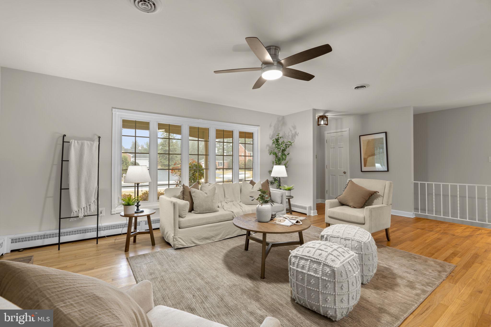 9122 Northfield Road Ellicott City, MD 21042 - Photo 7 of 60 Living Room
