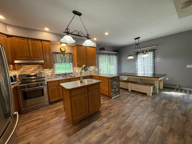 $400,000 | 37 Cootey Lane, Wallingford, VT 05773