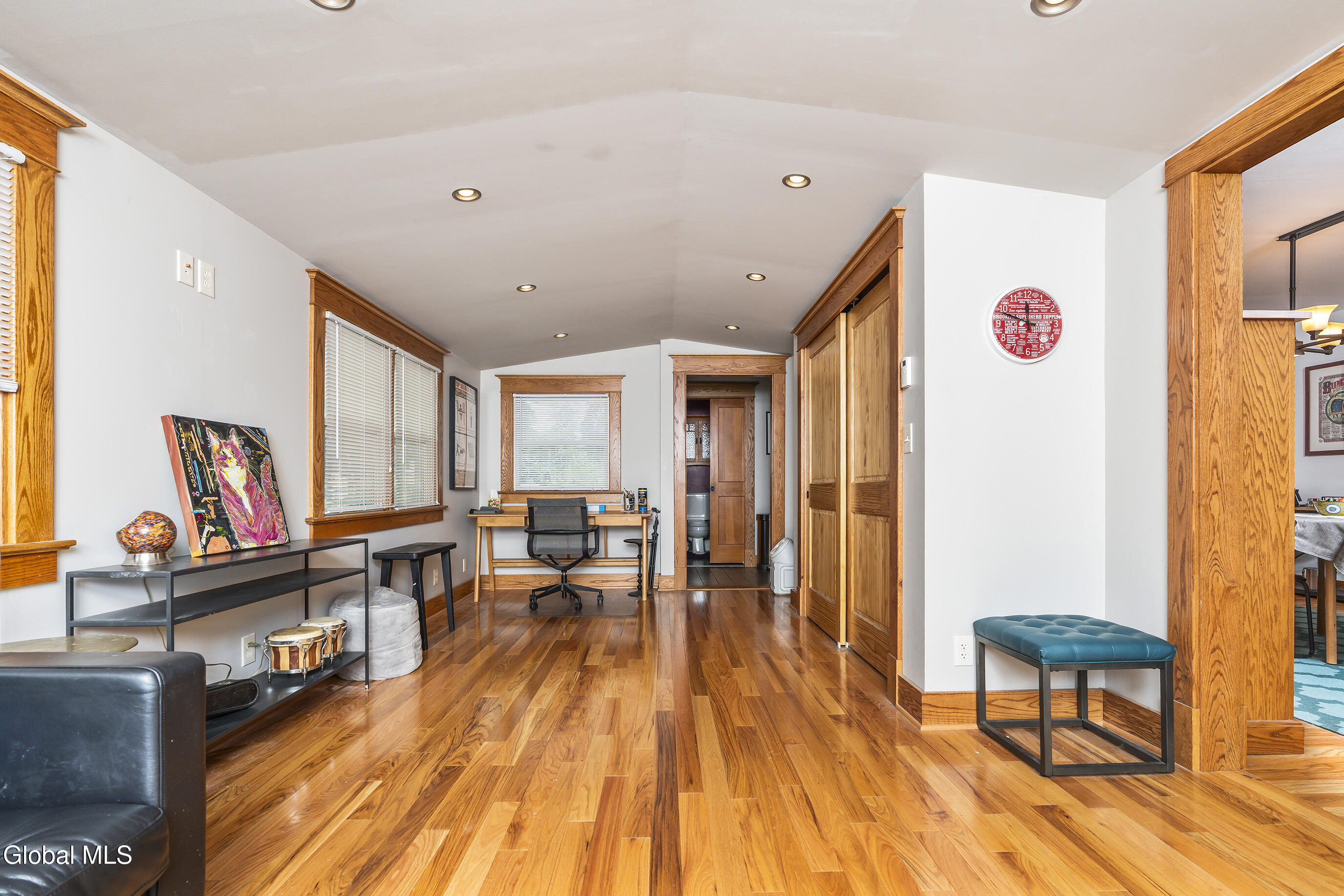 6 Oxford Road Albany, NY 12203 - Photo 14 of 33 037-6-Oxford-Rd