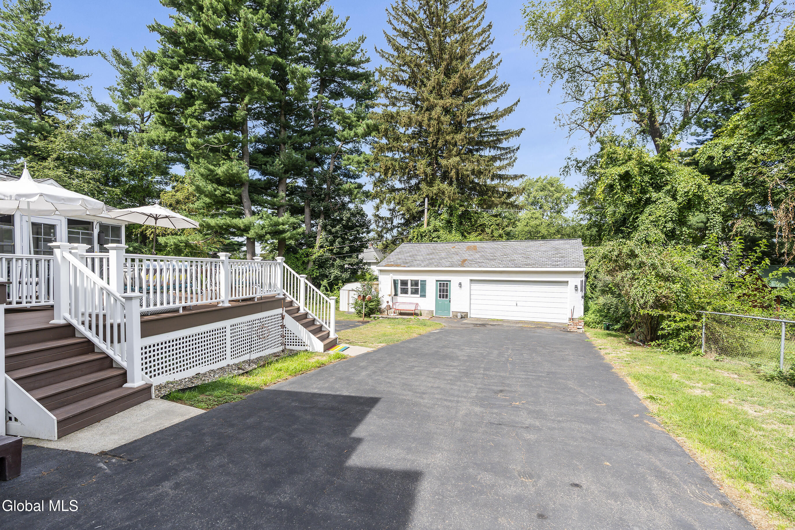 6 Oxford Road Albany, NY 12203 - Photo 30 of 33 004-6-Oxford-Rd