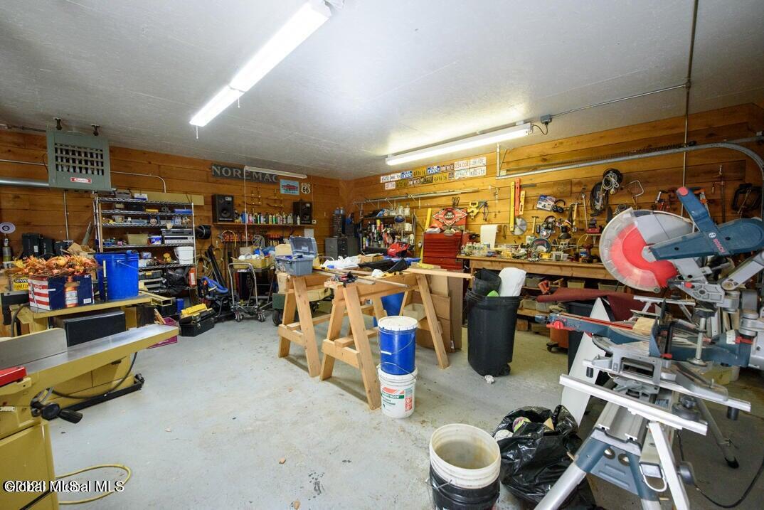 6 Oxford Road Albany, NY 12203 - Photo 32 of 33 20231010130517595901000000-o