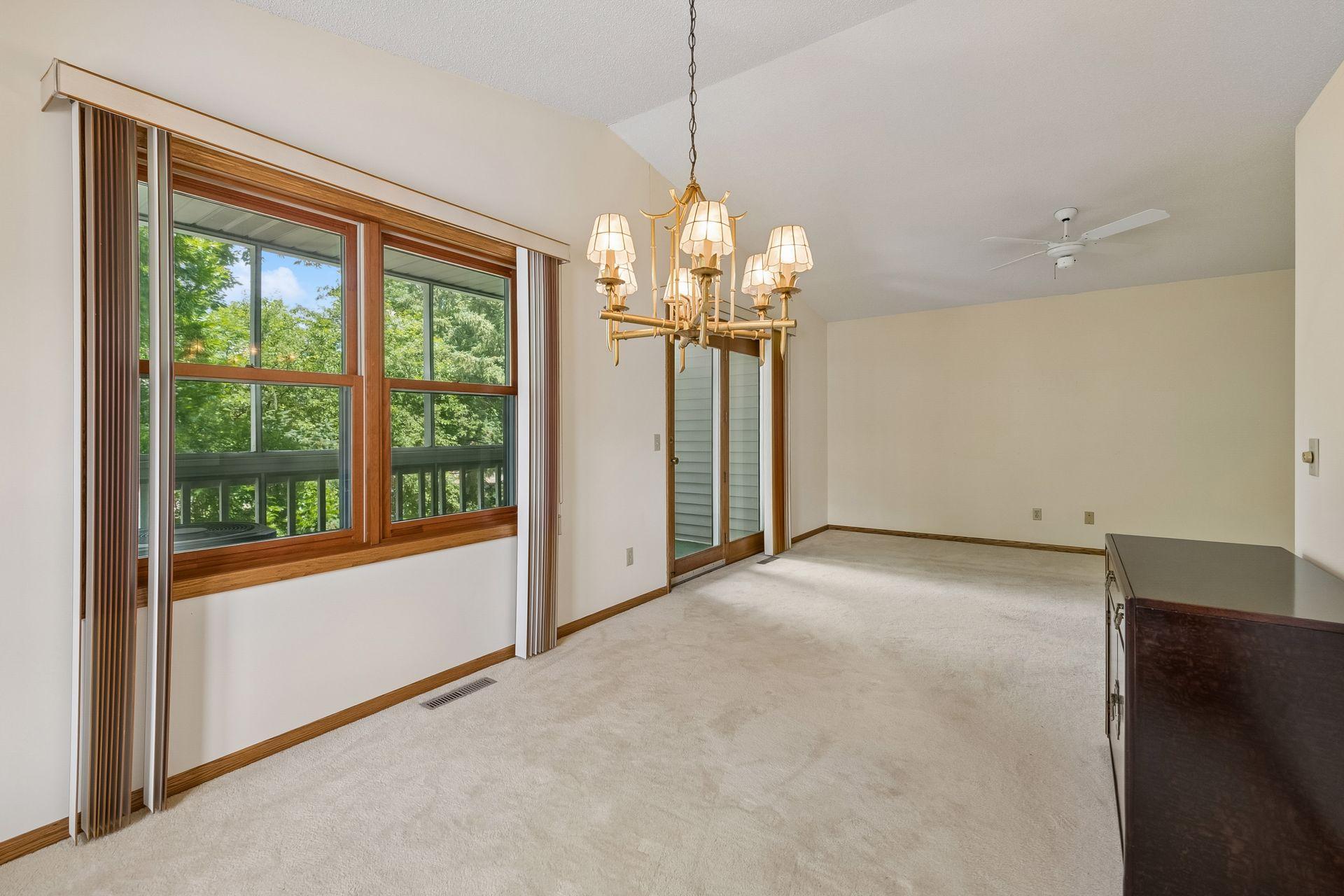 5317 Highpointe Terrace Bloomington, MN 55437 - Photo 7 of 25