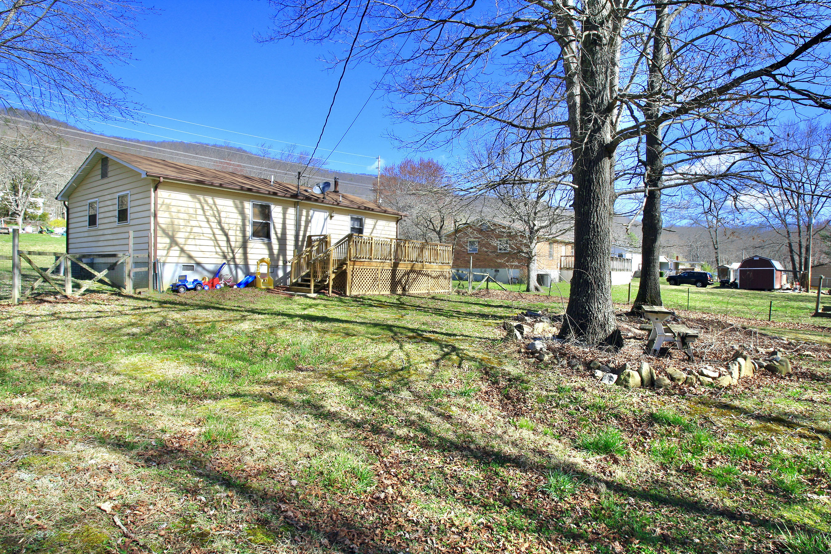 5334 Keffer Road Catawba, VA 24070 - Photo 31 of 37 _V4B0203.jpeg