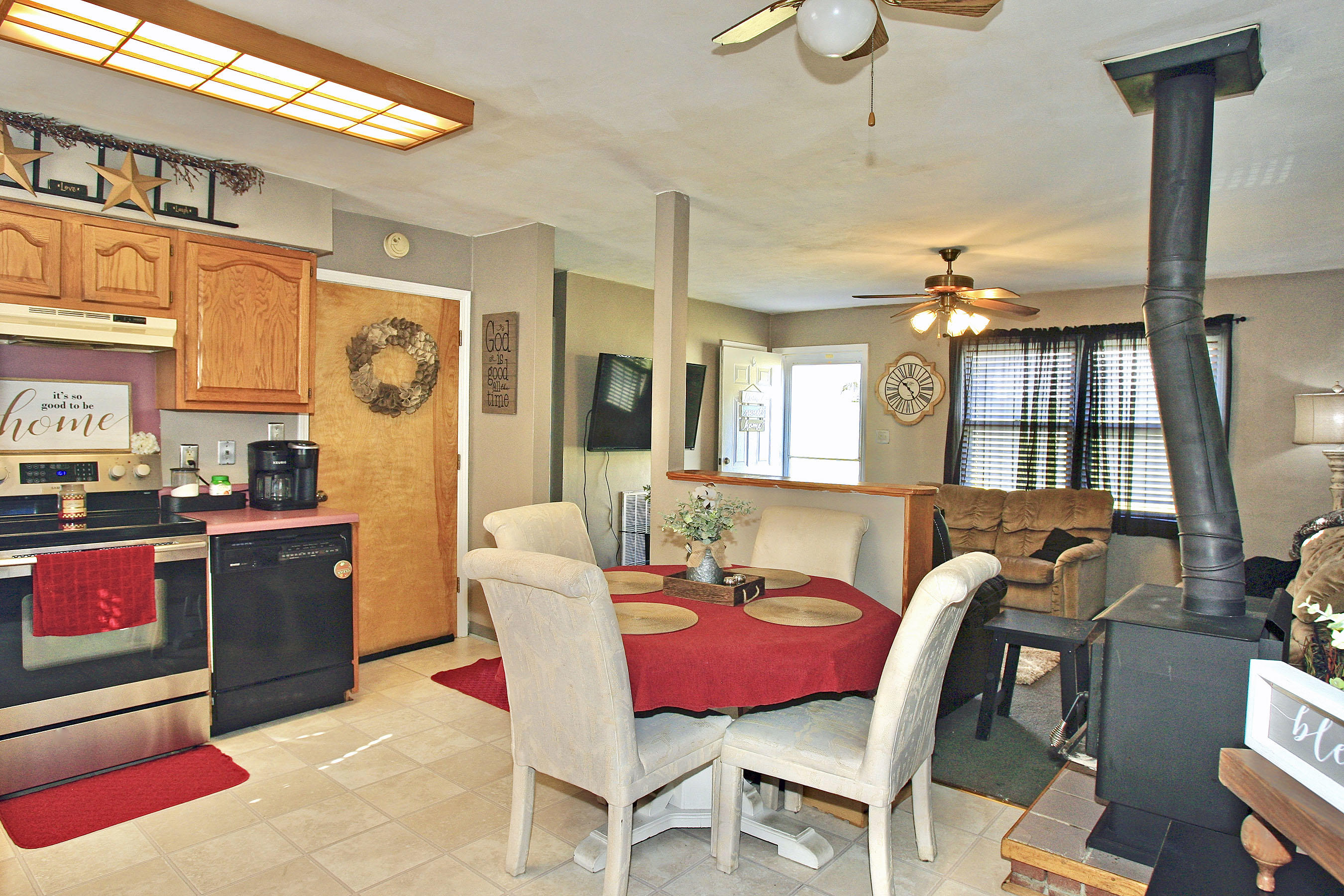 5334 Keffer Road Catawba, VA 24070 - Photo 9 of 37 Kitchen