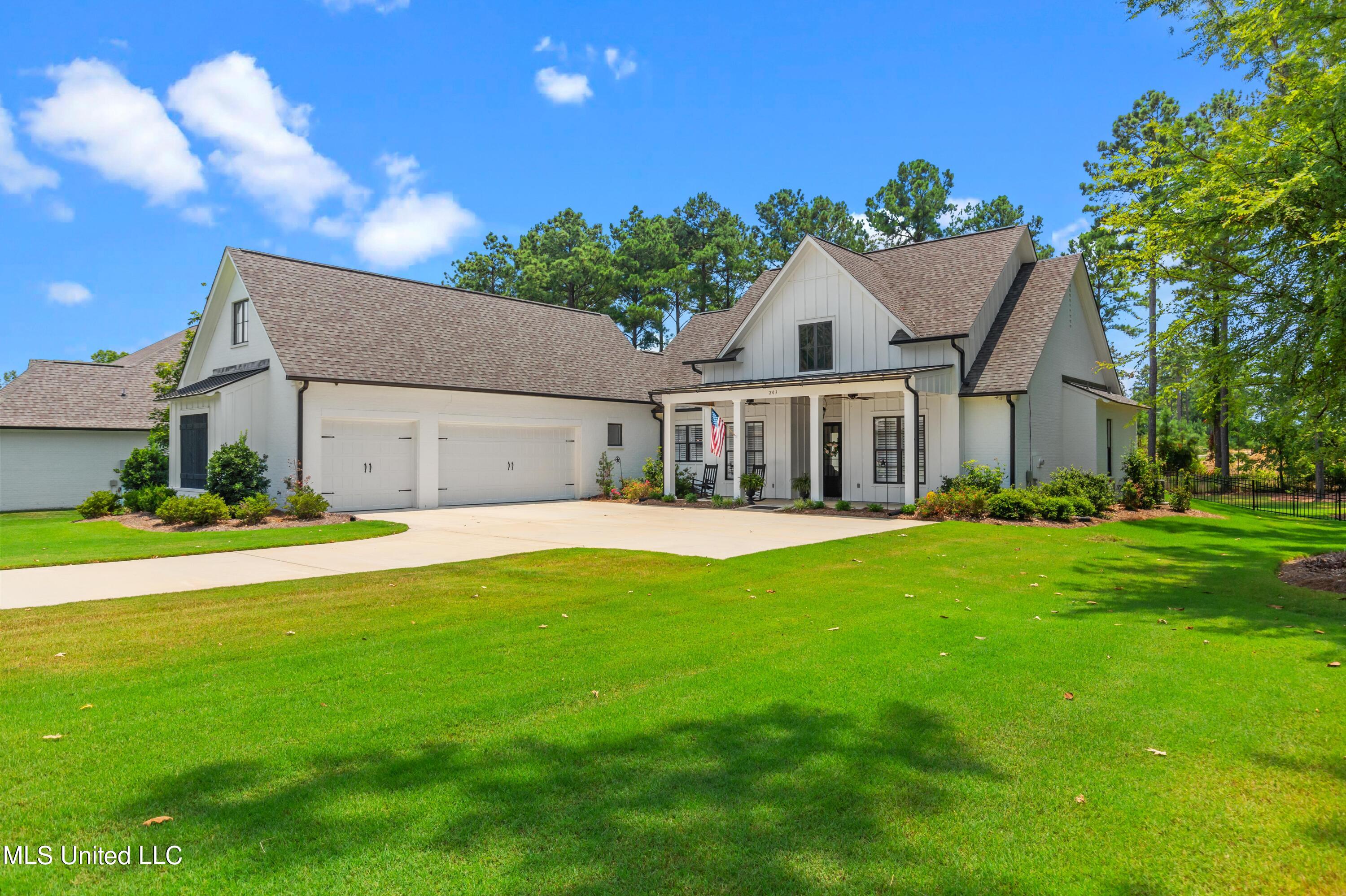 203 Oakside Trail Madison, MS 39110 - Photo 4 of 48 203 Oakside-4