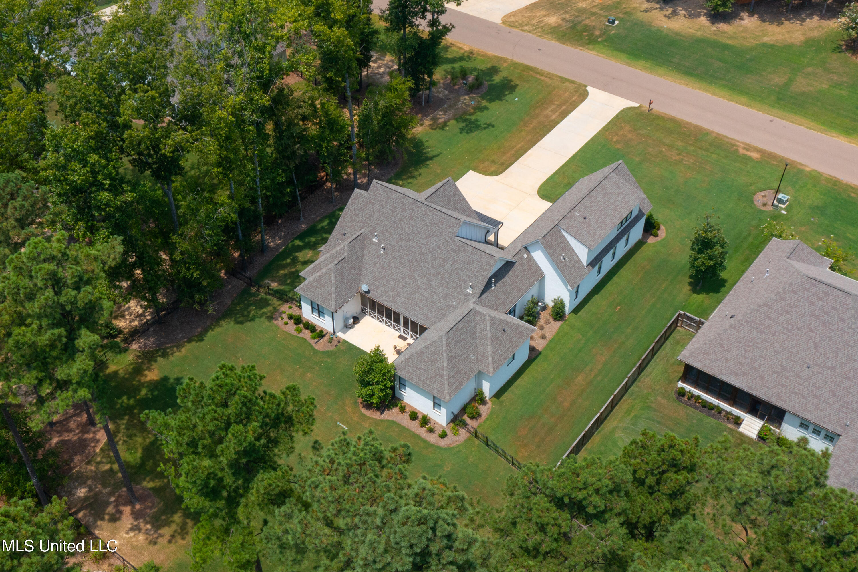 203 Oakside Trail Madison, MS 39110 - Photo 48 of 48 203 Oakside-68