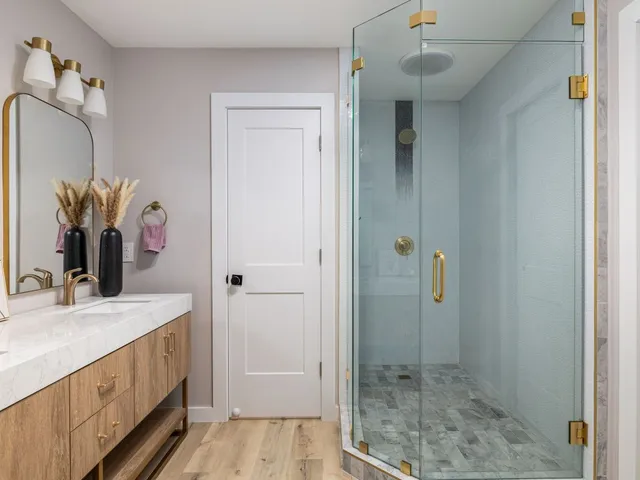 $823,000 | 2401 Apple Valley Circle, Austin, TX 78747