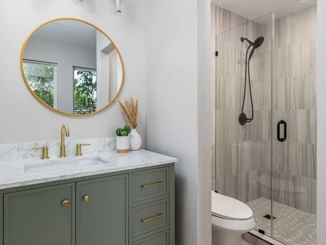 $823,000 | 2401 Apple Valley Circle, Austin, TX 78747