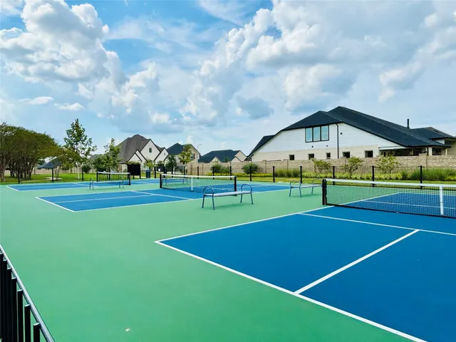 $2,750 | 19819 Palomino Pr Trail, Tomball, TX 77377