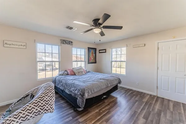 $1,500 | 604 West A Street, Sulphur Springs, TX 75482